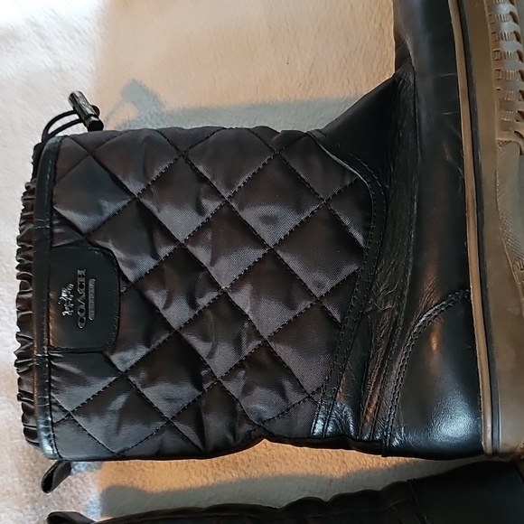 STUNNING Coach SAMARA  Black Quilted Boots - Picture 10 of 13